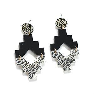 Black Ornate Design Drop Earrings